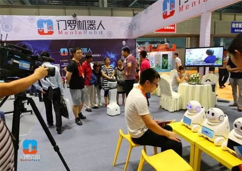 智慧養(yǎng)老新體驗 周末，來和機器人約個“慧”吧
